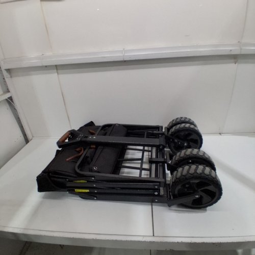 MAC SPORTS FOLDING WAGON WITH BRAKES AND POCKETS - 8.6" X 21.7" X 25" - 350LBS CAP - BLACK (MODEL: 1872234) image 4