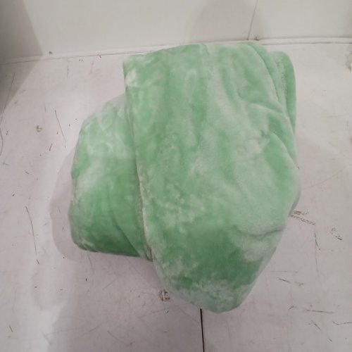 KATE SPADE PLUSH THROW BLANKET - 60" X 70" - MINT GREEN (MODEL: 1859162) image 2