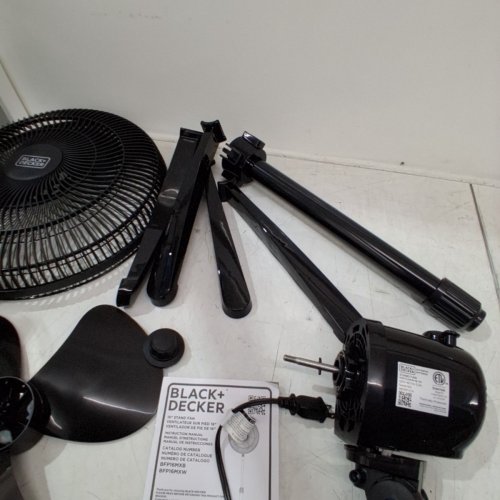 BLACK & DECKER OSCILLATING PEDESTAL FAN WITH 3 SPEED - 16" - BLACK (MODEL: BFP16MXB) image 6