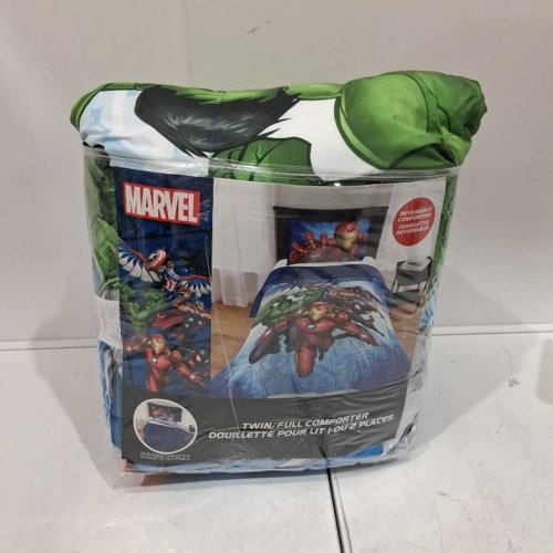 KIDS MARVEL REVERSIBLE COMFORTER - TWIN - MULTICOLOUR (MODEL: TR38-Q3/24L410CAN) image 3