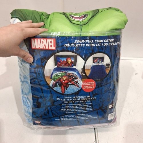 KIDS MARVEL REVERSIBLE COMFORTER - TWIN - MULTICOLOUR (MODEL: TR38-Q3/24L410CAN) image 4