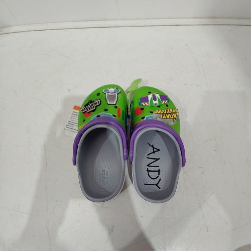 BOYS' CROCS TOY STORY BUZZ LIGHTYEAR CLASSIC CLOGS - GREEN / PURPLE image 3