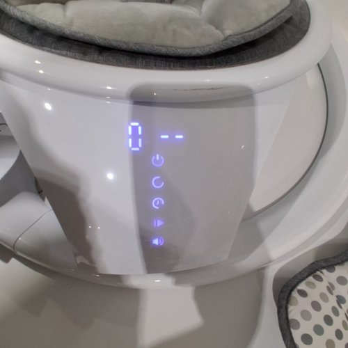 MUNCHKIN BLUETOOTH ENABLED LIGHTWEIGHT BABY SWING WITH NATURAL SWAY IN 5 RANGES OF MOTION AND REMOTE - WHITE/GREY - (MODEL: 21330) image 2