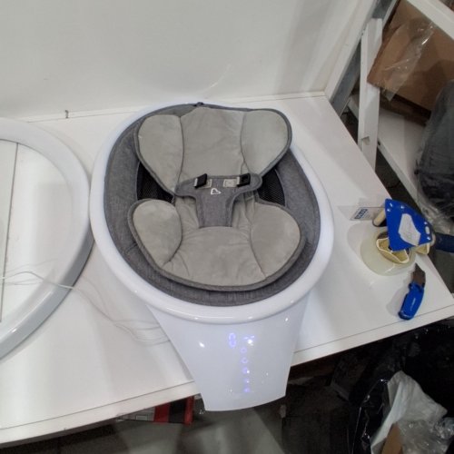 MUNCHKIN BLUETOOTH ENABLED LIGHTWEIGHT BABY SWING WITH NATURAL SWAY IN 5 RANGES OF MOTION AND REMOTE - WHITE/GREY - (MODEL: 21330) image 4