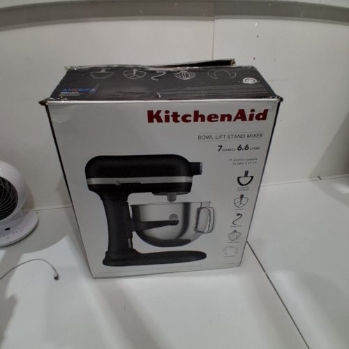 CUISINART PRECISION MASTER TILT-HEAD STAND MIXER WITH SPLASH GUARD & ATTACHMENTS - 5.5QT. BOWL - WHITE (MODEL: SM-50C) image 6