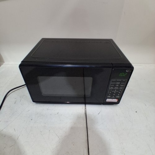 MAINSTAYS COMPACT COUNTERTOP MICROWAVE OVEN - 0.7 CU FT - 700W - BLACK (MODEL: MSCMVB07BK-L2) image 3