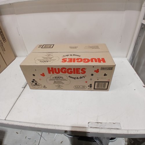186PK HUGGIES SNUG AND DRY DIAPERS - SIZE 4 image 2