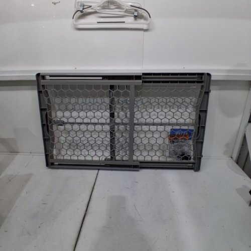 REGALO PLASTIC EXPANDABLE SAFETY GATE - 28" TO 42" X 23" - GREY (MODEL: 0723 DS) image 3