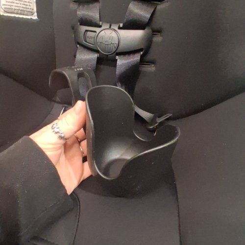 COSCO SCENERA NEXT CONVERTIBLE CAR SEAT - BLACKOUT (MODEL: 22183C-KOT) image 4