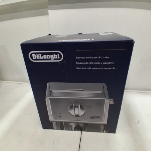 DELONGHI ESPRESSO & CAPPUCCINO MACHINE WITH BUILT-IN MILK FROTHER - 15 BAR - STAINLESS STEEL (MODEL: ECP3620) image 10