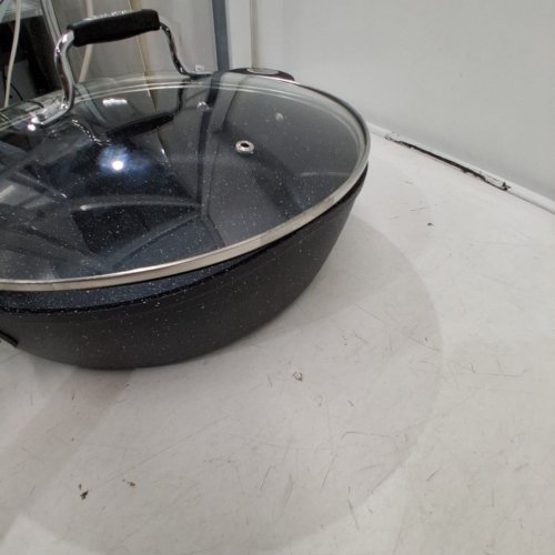 STARFRIT THE ROCK 5QT/12" DEEP FRY PAN WITH LID image 3