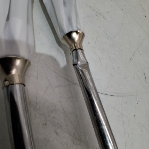 2PK AUTO-OPEN UMBRELLA WITH WOODEN HANDLE - 46"DX39"L - WHITE/NATURAL image 3