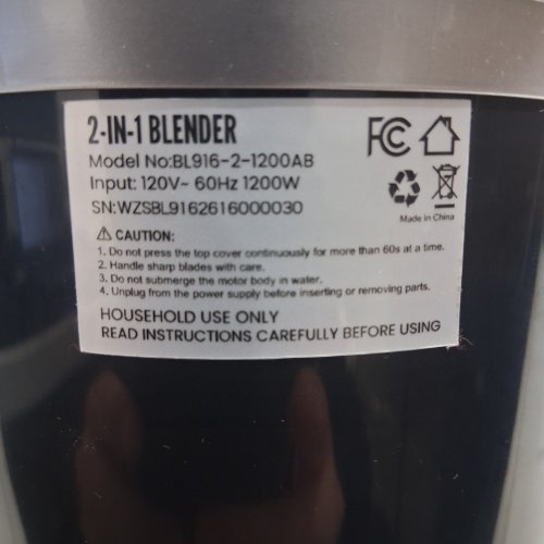 2-IN-1 BLENDER - 120V, 1200W - 37 OZ, 32 OZ AND 23 OZ CUPS WITH 2 SPOUT LIDS - BLACK AND SILVER (MODEL: BL916-2-1200AB) image 3