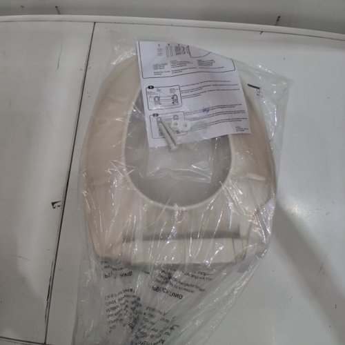 TOTO SOFTCLOSE ELONGATED TOILET SEAT - BONE (MODEL: SS114#03) image 2