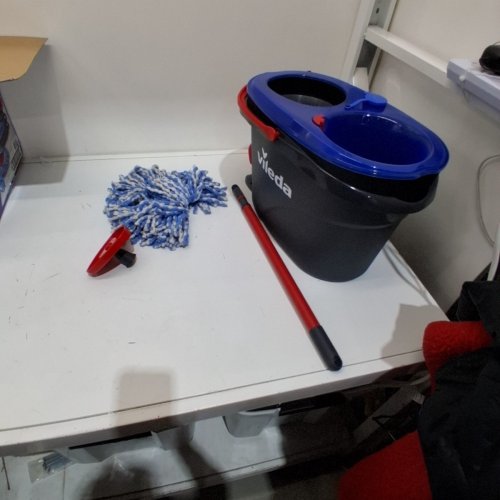 VILEDA EASYWRING RINSECLEAN SPIN MOP & BUCKET SYSTEM - GREY/BLUE image 2