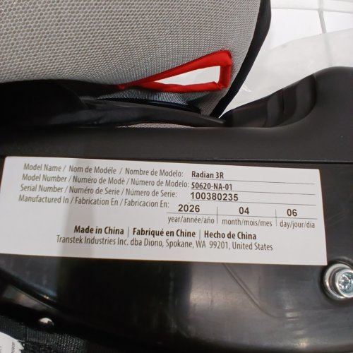 DIONO RADIAN 3R 3-IN-1 CONVERTIBLE CAR SEAT FOR UPTO 10 YEARS - 120LBS CAPACITY - JET BLACK (MODEL: 50620-NA-01) image 2