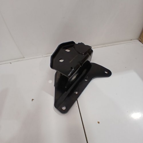 DORMAN FRONT DRIVER SIDE RADIUS ARM BRACKET COMPATIBLE WITH SELECT 2008-2016 FORD SUPER DUTY MODELS - BLACK (ITEM: 29402RAB/541-453) image 4