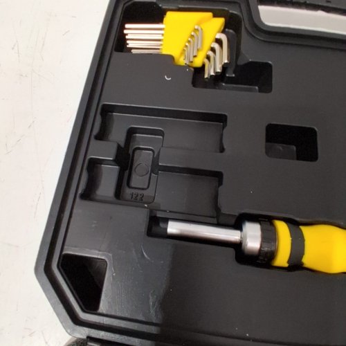 100PC WORKPRO SOCKET & RATCHET SET - (MODEL: 9513) image 6