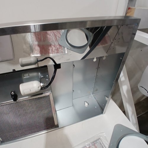 COMFEE UNDER CABINET RANGED HOOD - 30", 200CFM - STAINLESS STEEL (MODEL: ‎CVU30W2AST) image 3