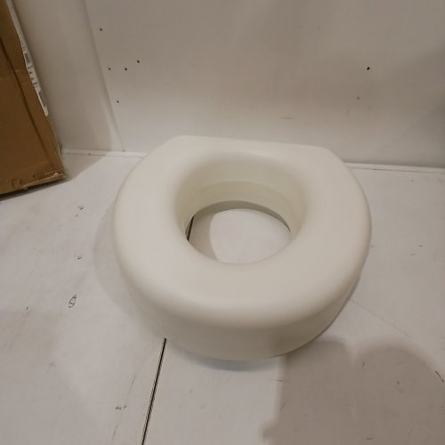 HEALTHSMART PORTABLE ELEVATED ROUND TOILET SEAT RISER WITH SLIP RESISTANT PADS - 5" RAISED - WHITE (MODEL: 522-1508-1901) image 2