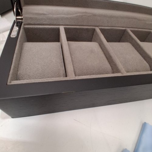 TECH SWISS WOOD GRAIN WATCH BOX WITH GLASS WINDOW - 5 SLOTS - BLACK (MODEL: TSBOX6100ESSBK) image 4