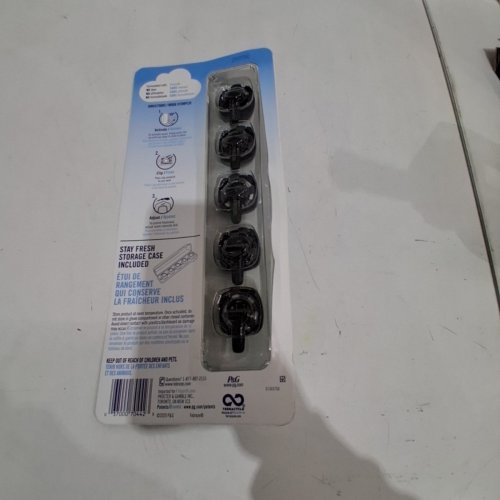 5PK FEBREZE AUTO VENT CLIP AIR FRESHENERS - ASSORTED SCENTS image 3