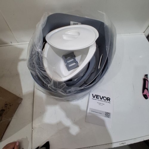 PORTABLE CAMPING TOILET WITH REMOVABLE PAPER HOLDER - 5L CAPACITY - GREY (MODEL: QJK) image 2