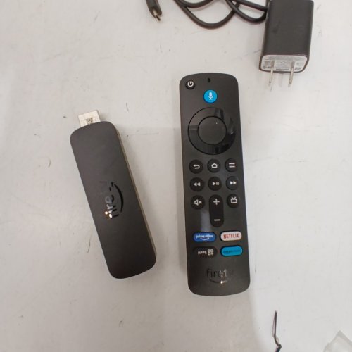 AMAZON FIRE TV STICK LITE image 3