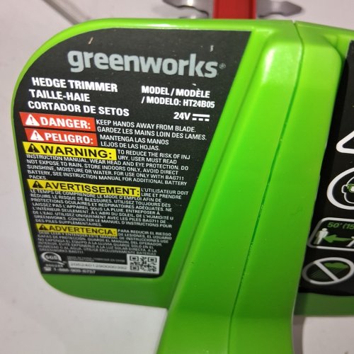 GREENWORKS CORDLESS BATTERY OPERATED OUTDOOR HEDGE TRIMMER *TOOL ONLY* - 24V - GREEN (MODEL: HT24B05) image 6