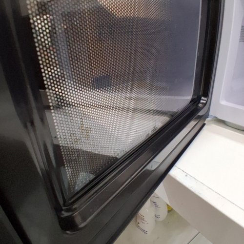 TOSHIBA COMPACT COUNTERTOP MICROWAVE OVEN - 1.2CU.FT - 1500W - STAINLESS STEEL (MODEL: ML-EM31P(SS)/CA) image 4