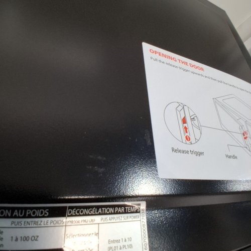 TOSHIBA COMPACT COUNTERTOP MICROWAVE OVEN - 1.2CU.FT - 1500W - STAINLESS STEEL (MODEL: ML-EM31P(SS)/CA) image 5