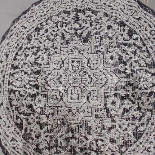 SINJURI INDOOR/OUTDOOR TEXTURED WEAVE AREA RUG - 5FT - BLACK/GREY - (MODEL: SM101D-5R) image 3