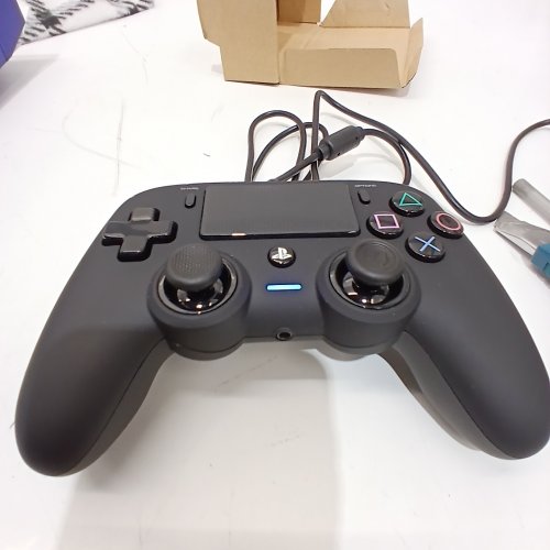 NACON WIRED PS4 (PLAYSTATION 4) GAME CONTROLLER - BLACK image 2