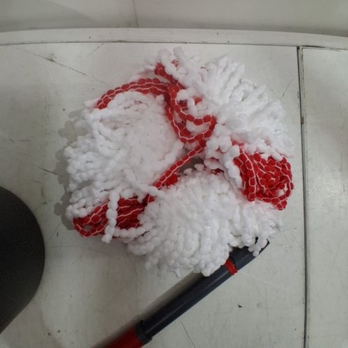 2PC VILEDA EASYWRING FLOOR CLEANING SYSTEM MOP & BUCKET - RED/BLACK image 4