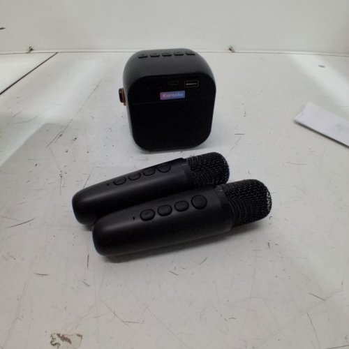 BEILIHART MINI PORTABLE BLUETOOTH KARAOKE SPEAKER WITH 2 WIRELESS MICROPHONES - BLACK/RGB (MODEL: K29-L) image 4