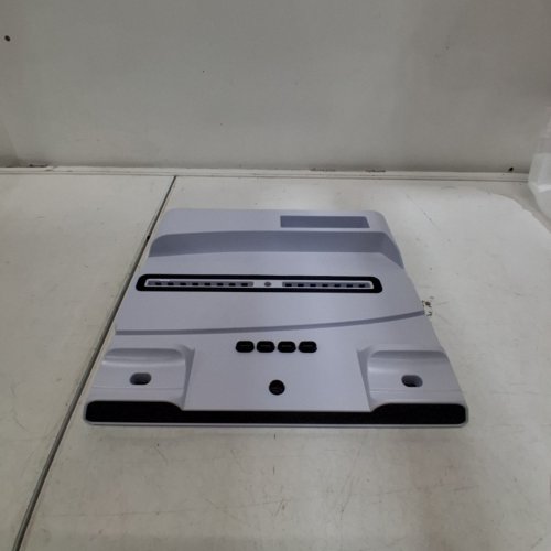 SURGE MULTI-FUNCTION CHARGING STAND PLAYSTATION 5 PS5 DIGITAL AND DISC VERSION WITH COOLING FANS 2 CHARGE DOCKS FOR DUALSENSE CONTROLLERS - WHITE (MODEL: SG20013) image 3