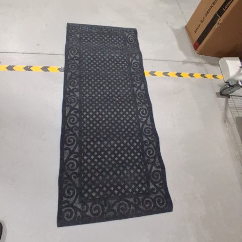 TEXTURE ENTRANCE RUNNER MAT/RUG - 5FT X 2FT - BLACK image 2