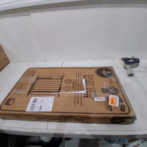 REGALO EASY STEP SAFETY GATE - 29"- 38.5" - WHITE (MODEL: 1160-DS) image 3