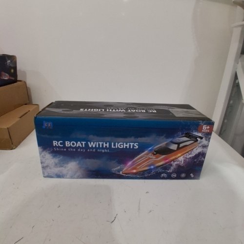 JOI MEW WATERPROOF RECHARGEABLE REMOTE CONTROL RC BOAT WITH LED LIGHTS - 2.4GZ - ORANGE image 6