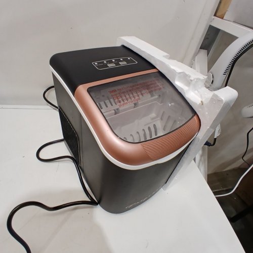 FRIGIDAIRE RETRO STYLE COMPACT ICE CUBE MAKER - 26LBS/DAY - BLACK/ROSE GOLD (MODEL: EFIC512-BLACKRGLD image 3