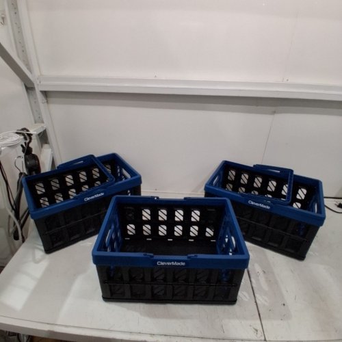 3PK CLEVERMADE ECO COLLAPSIBLE REUSABLE PLASTIC GROCERY SHOPPING BASKETS - 24 L - BLUE/BLACK (MODEL: 8534568-AAV3PK) image 3