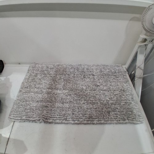 ROOTS HOME SHAG BATH MAT - 22"X36" - GREY image 2