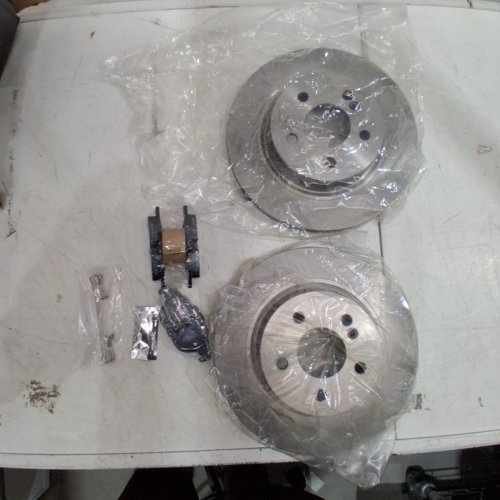 4PC A-PREMIUM REAR VENTED BRAKE ROTORS & CERAMIC PADS KIT COMPATIBLE WITH VARIOUS MERCEDES-BENZ MODELS (MODEL: BPD13410 / BRR35115) image 4