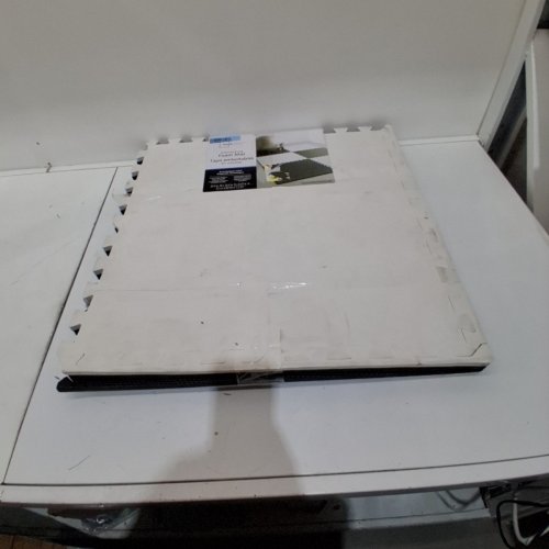 MAINSTAYINTERLOCKING FOAM MAT - 24.4" X 24.4" - WHITE/BLACK image 5