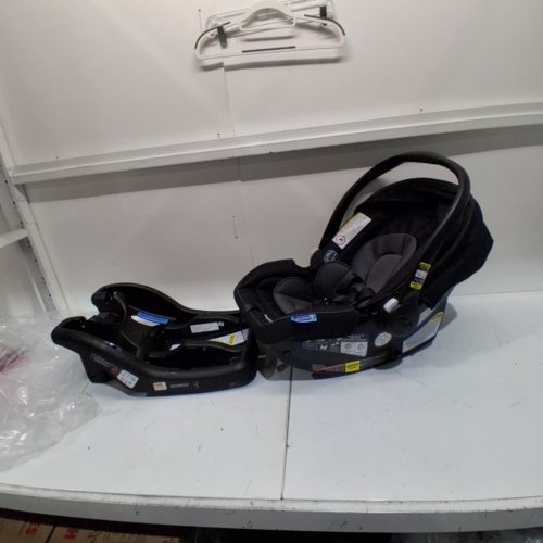 GRACO SNUGRIDE SNUGLOCK 35 DLX INFANT CAR SEAT - BLACK (M#:2143032) image 3