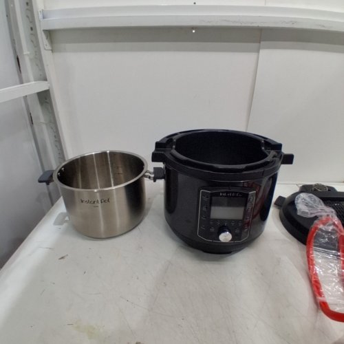 INSTANT POT PRO MULTI‑USE PRESSURE COOKER INCLUDES STEAMER & EXTRA SEALING RING, SAFE‑LOCK LID & OVERHEAT PROTECTION - 8QT - BLACK (MODEL: PRO 80) image 3