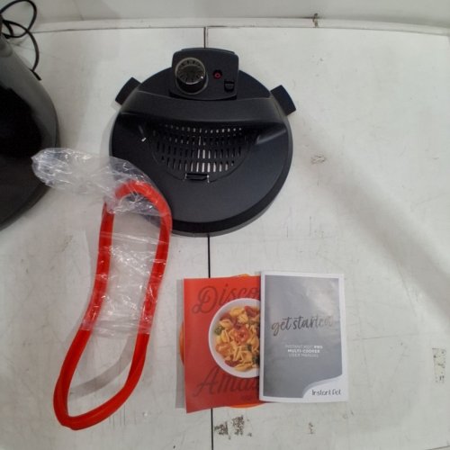 INSTANT POT PRO MULTI‑USE PRESSURE COOKER INCLUDES STEAMER & EXTRA SEALING RING, SAFE‑LOCK LID & OVERHEAT PROTECTION - 8QT - BLACK (MODEL: PRO 80) image 4
