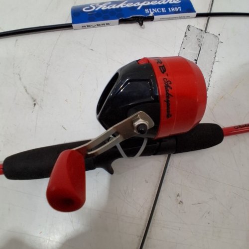 SHAKESPEARE REVERB SPINCAST COMBO FISHING ROD - 5'6" - MEDIUM POWER - RIGHT HAND - RED/BLACK (MODEL: RV5610SCRDCBO) image 4