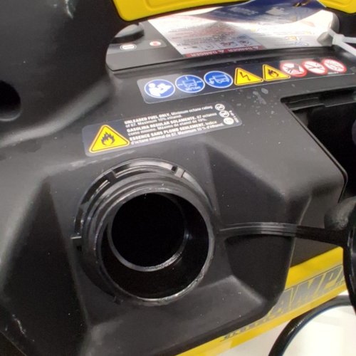 CHAMPION DUAL FUEL INVERTER GENERATOR WITH CO SHIELD AND EZ START DIAL - 3300W RUNNING/ 4000W STARTING - YELLOW/BLACK (MODEL: 201567) image 5