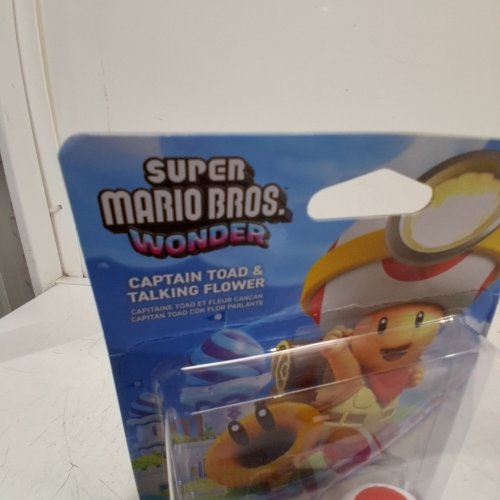 NINTENDO SUPER MARIO AMIIBO CAPTAIN TOAD & TALKING FLOWER (MODEL: NVL-C-ABAZ) image 2